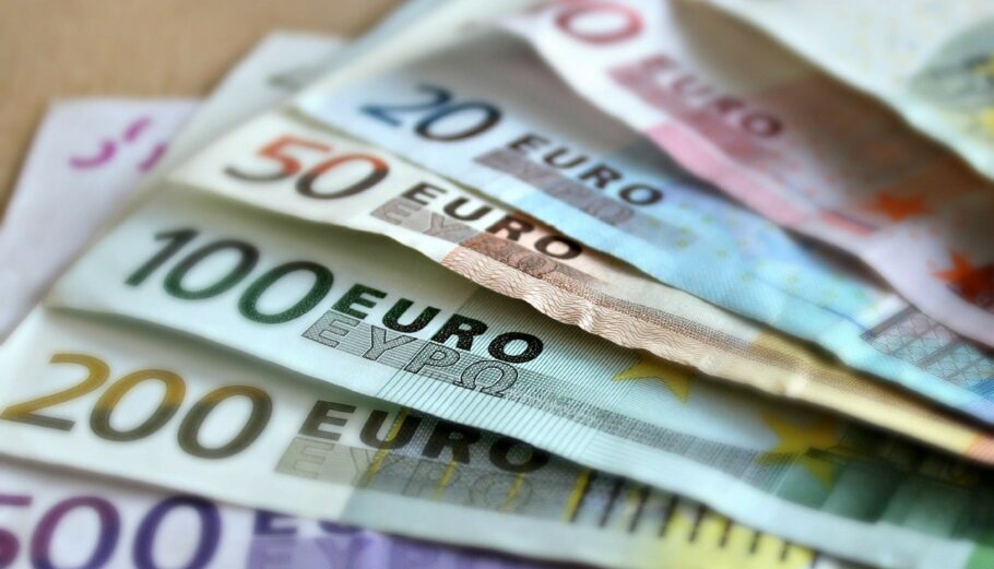 Επίδομα 534 ευρώ: Ποιοι πληρώνονται στις 24/2