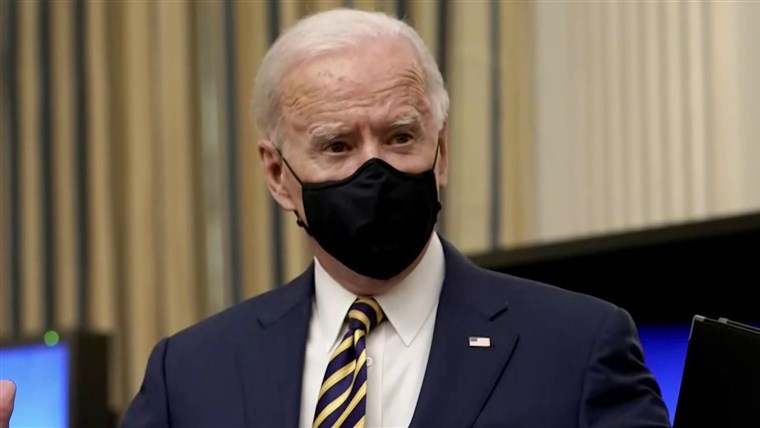 ΗΠΑ: 25 εκ. μάσκες θα διανείμει η Κυβέρνηση στους Αμερικανούς