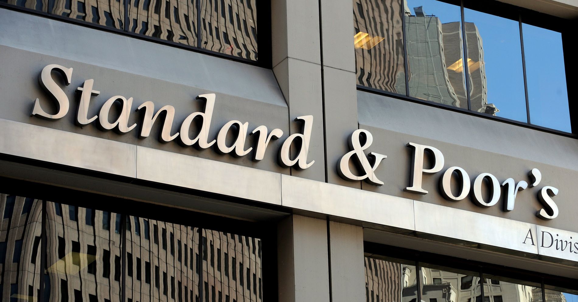 Standard & Poor's © EPA/JUSTINE LANE