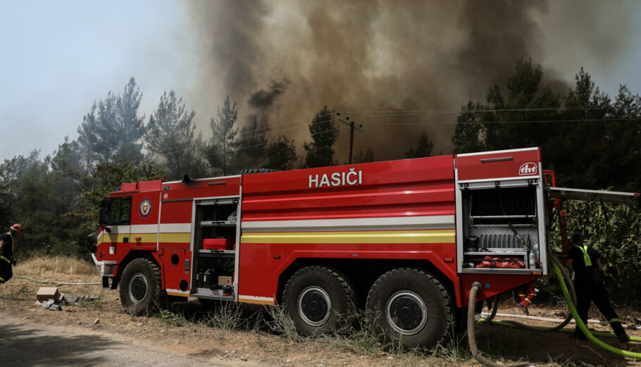 Φωτιά κοντά στην κοινότητα Αργάσι © Eurokinissi