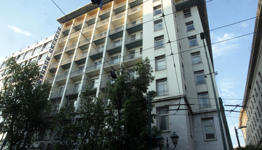 Το κτίριο όπου στεγαζόταν το ξενοδοχείο Εσπέρια © Eurokinissi