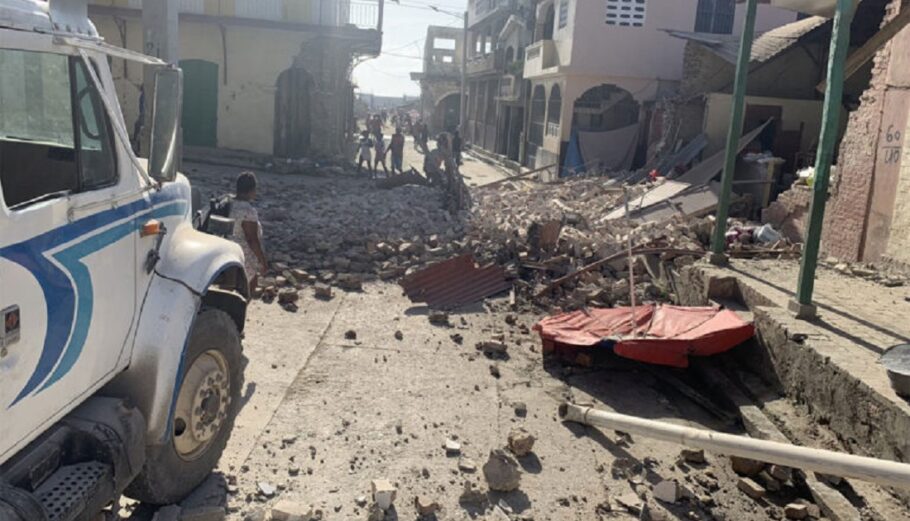 Τουλάχιστον 29 νεκροί από τον ισχυρό σεισμό ©Twitter - T-informas Bolivia