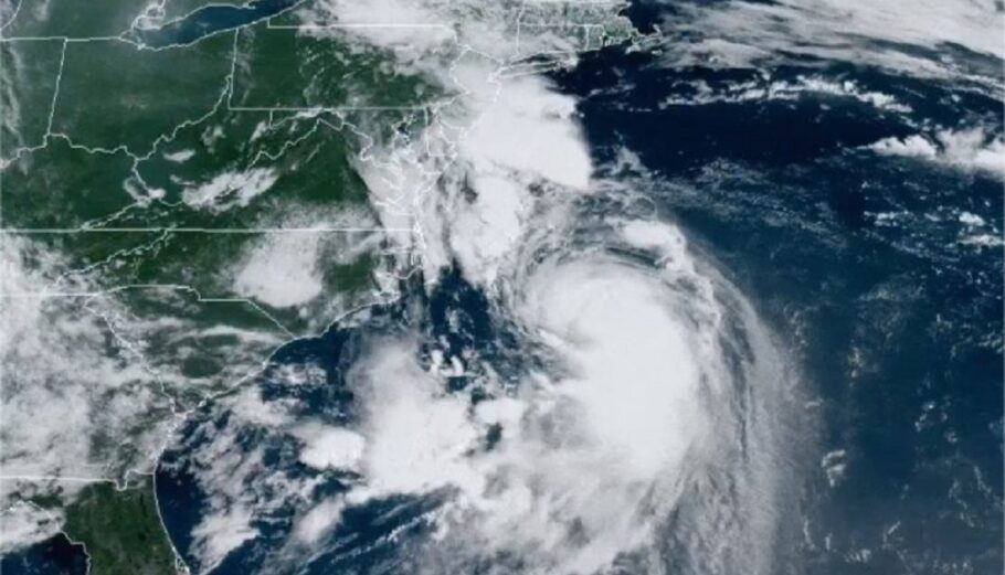 Στην κατηγορία «κυκλώνας» η τροπική καταιγίδα Χένρι ©twitter.com/NOAASatellitePA