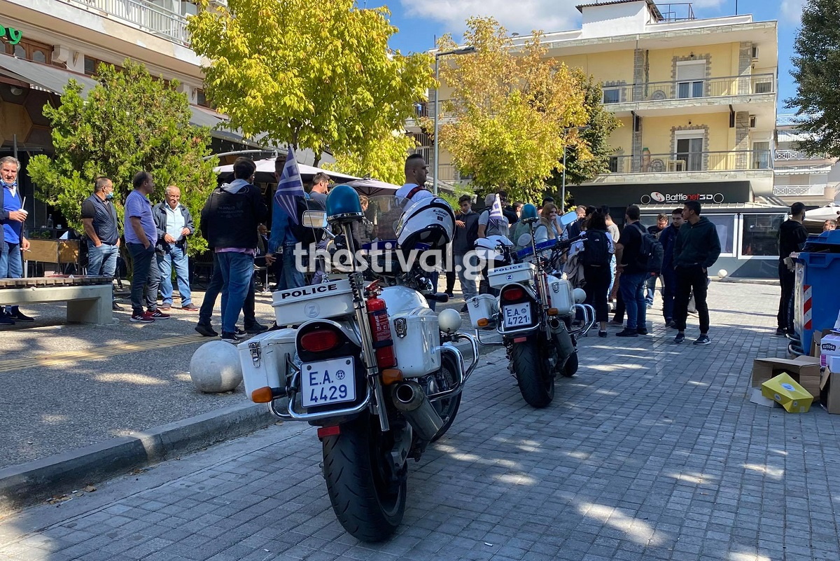 Νέα επεισόδια στη Θεσσαλονίκη: Τραυμάτισαν μέλη του ΚΚΕ