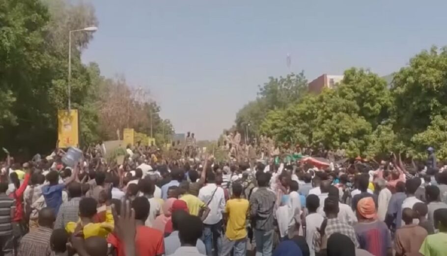Έκρυθμη η κατάσταση στο Σουδάν μετά το στρατιωτικό πραξικόπημα © youtube.com