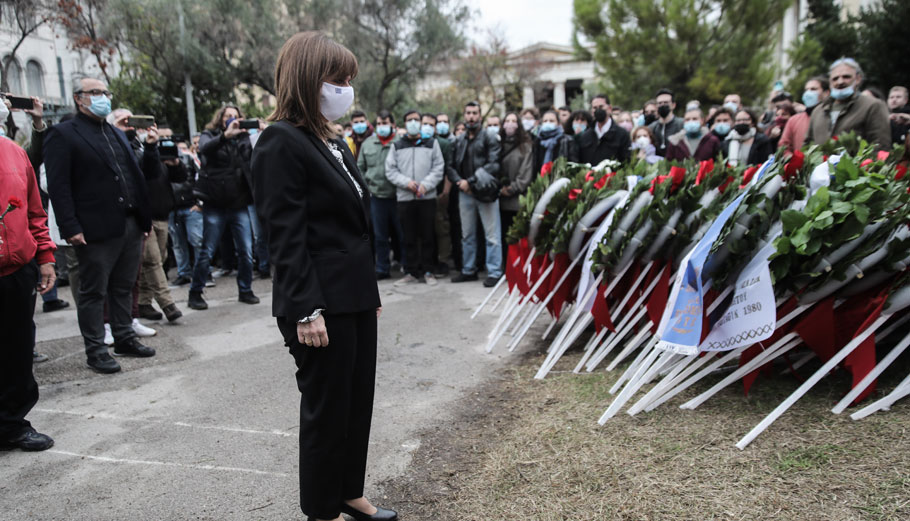 Σακελλαροπούλου για Πολυτεχνείο: Χρέος μας να σταθούμε στους νέους