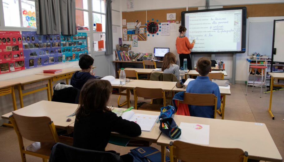 Γαλλικό σχολείο ©EPA/CAROLINE BLUMBERG
