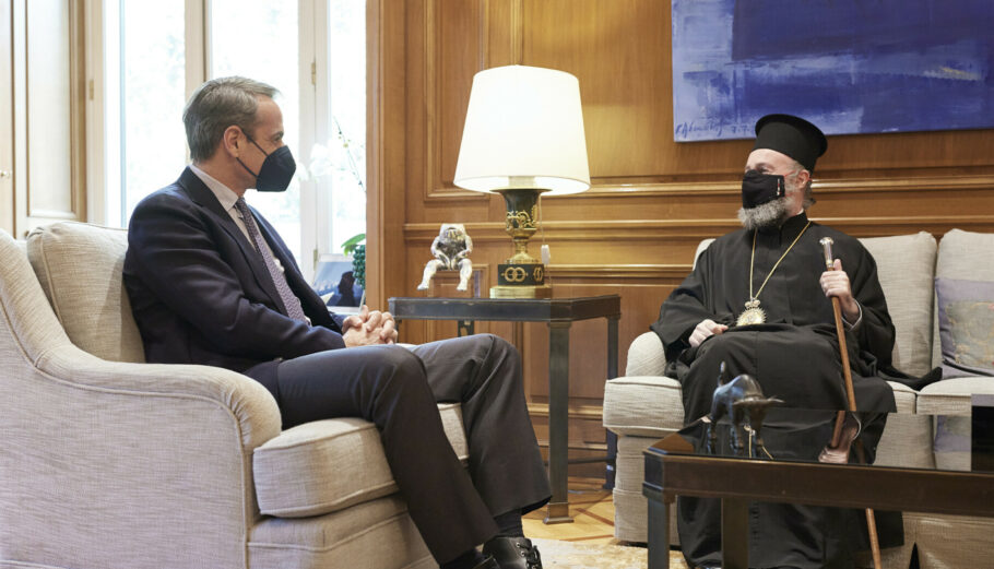 Συνάντηση Κ. Μητσοτάκου με τον Αρχιεπίσκοπο Αυστραλίας Μακάριο © Γραφείο Τύπου Πρωθυπουργού