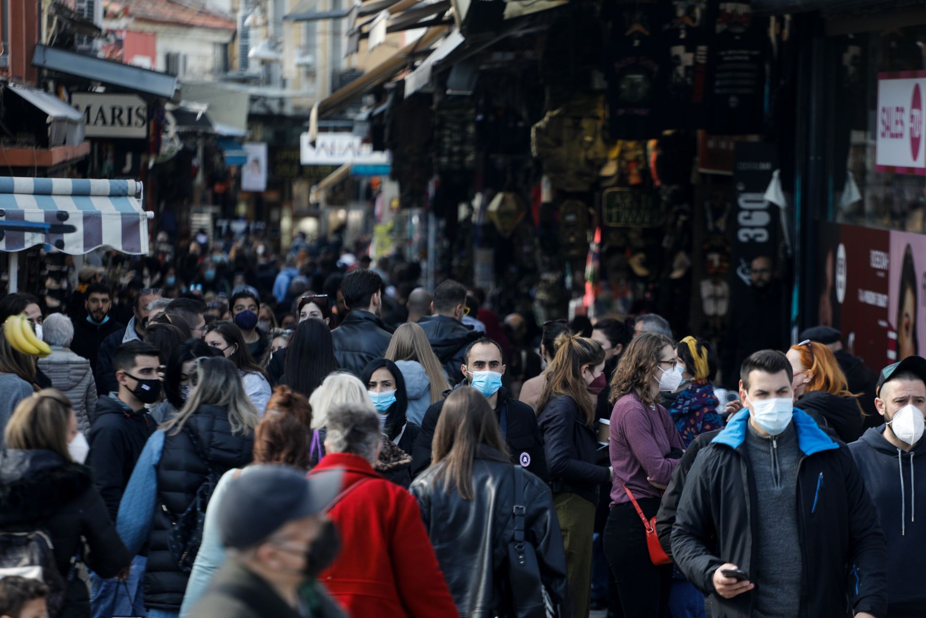 Κορονοϊός: 21.099 νέα κρούσματα, 51 θάνατοι και 355 διασωληνωμένοι