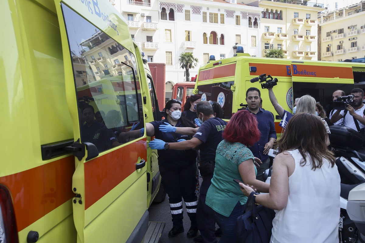 Φωτιά στο Βιοτεχνικό Επιμελητήριο Θεσσαλονίκης