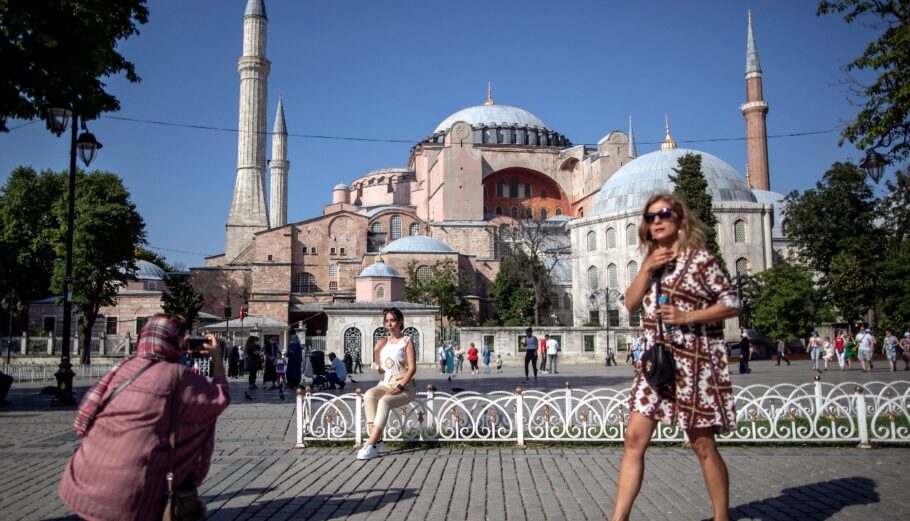 Τουρίστρια στην Κωνσταντινούπολη