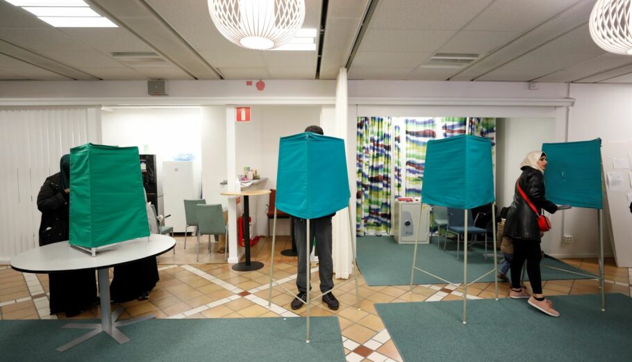 Εκλογές στη Σουηδία ©EPA/ALI LORESTANI
