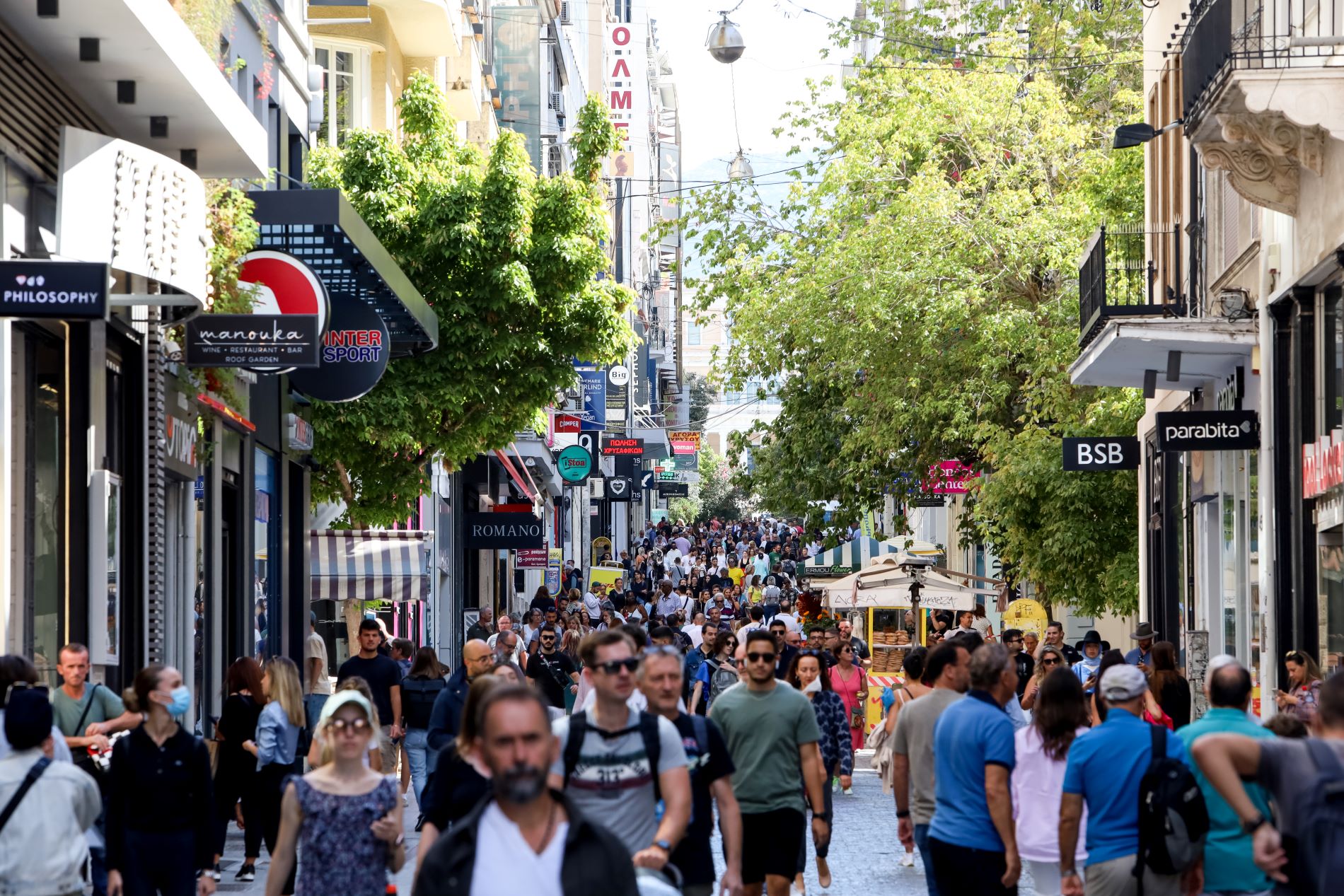 Κορονοϊός: 89 θάνατοι και 95 διασωληνωμένοι σε επτά ημέρες