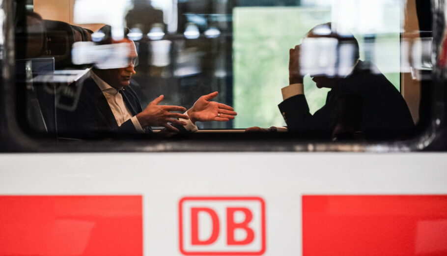 Deutsche Bahn © EPA/CLEMENS BILAN