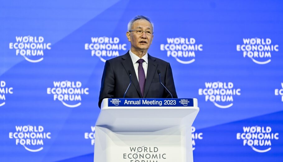 Ο αντιπρόεδρος της κινεζικής κυβέρνησης Λιού Χε, στο Παγκόσμιο Οικονομικό Φόρουμ στο Νταβός © EPA/GIAN EHRENZELLER