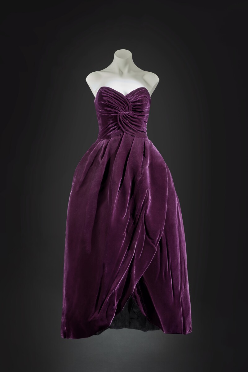 Φόρεμα της πριγκίπισσας Νταϊάνα, δημιουργία του Βίκτορ Έντελσταϊν, θα πωληθεί σε δημοπρασία του Sotheby's © Sotheby's