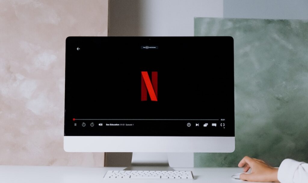 Netflix: Σχέδιο για ψαλίδι στα κόστη κατά 300 εκατ. δολάρια