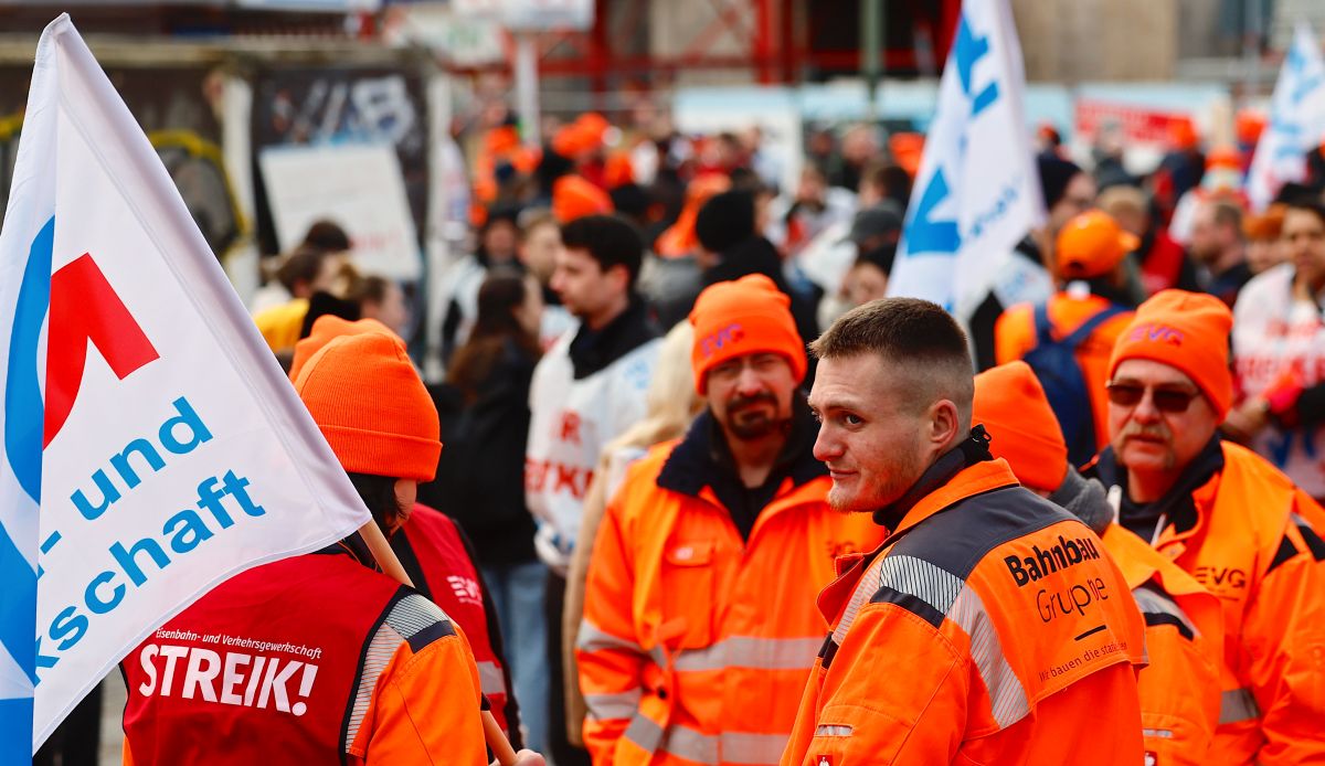 Γερμανία: Χάος στη χώρα από τις απεργίες στις συγκοινωνίες