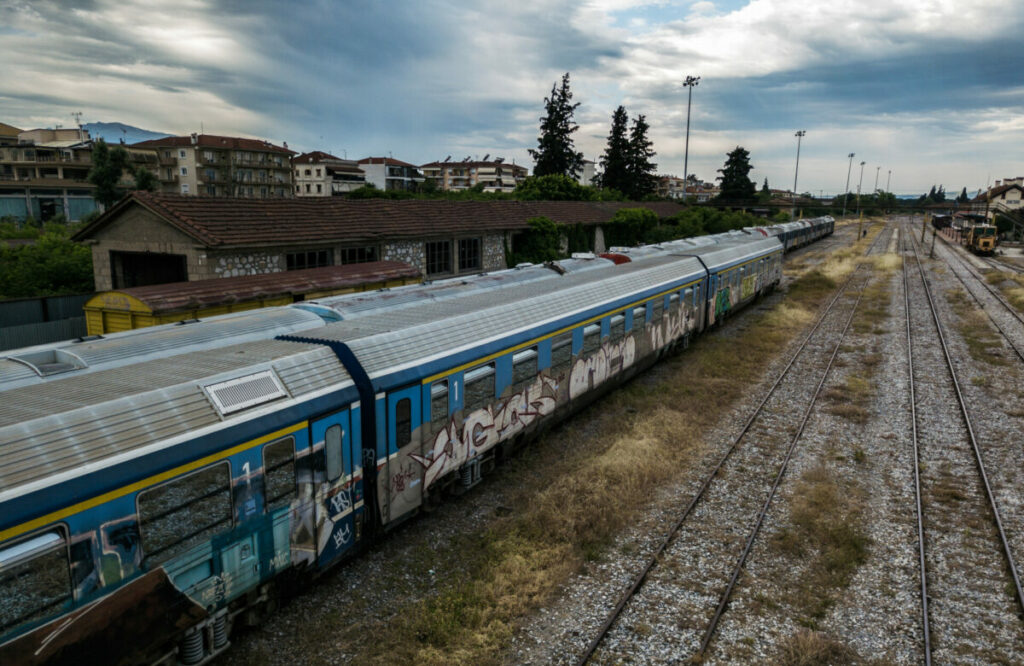 Σιδηροδρομικά έργα: Συνεχείς εκτροχιασμοί επί τριάντα χρόνια