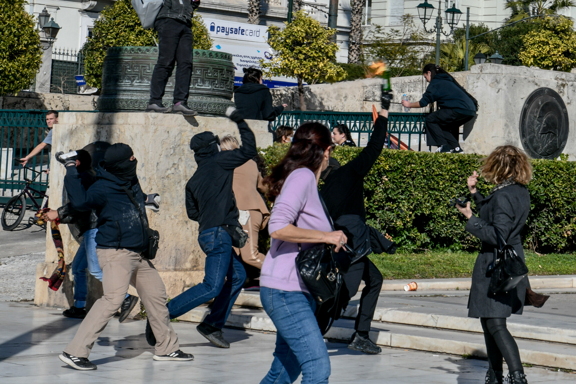 Συγκέντρωση διαμαρτυρίας στην Αθήνα © Eurokinissi