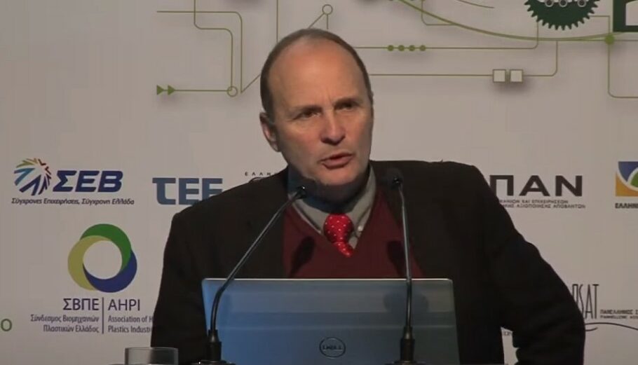 Σωτήρης Καπέλλος, πρόεδρος του Συνδέσμου Εταιρειών Φωτοβολταϊκών © YouTube/ΤΕΧΝΟΕΚΔΟΤΙΚΗ / Τ-PRESS