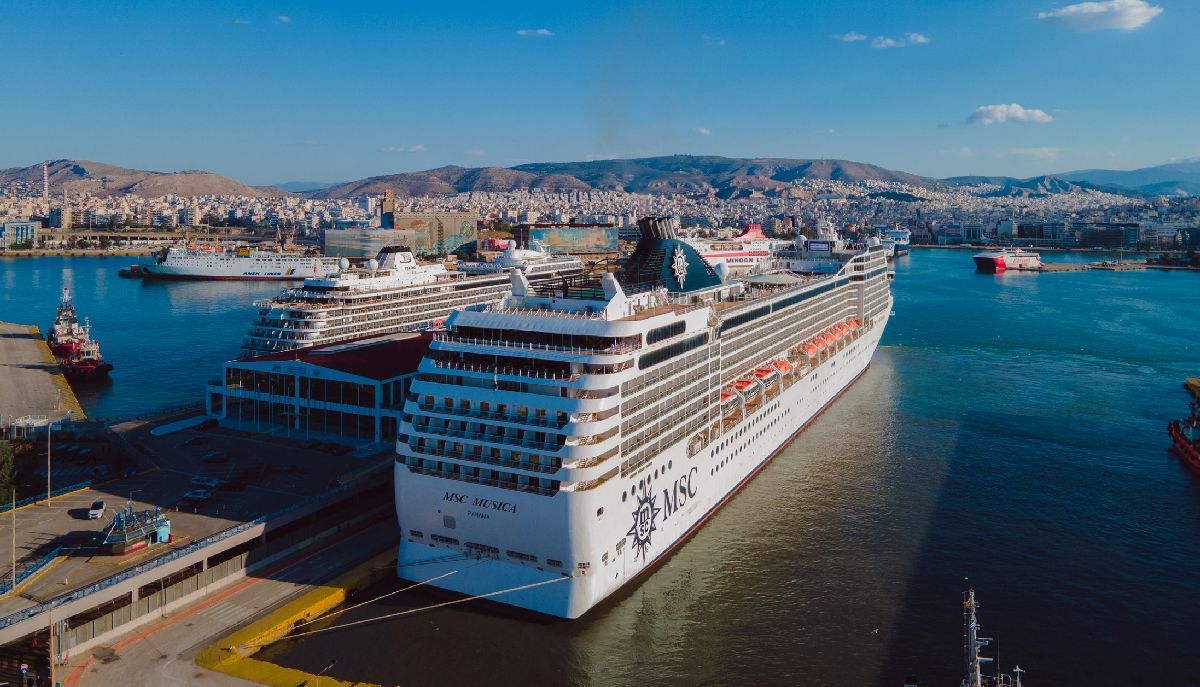 MSC Musica στον Πειραιά © MSC Cruises 