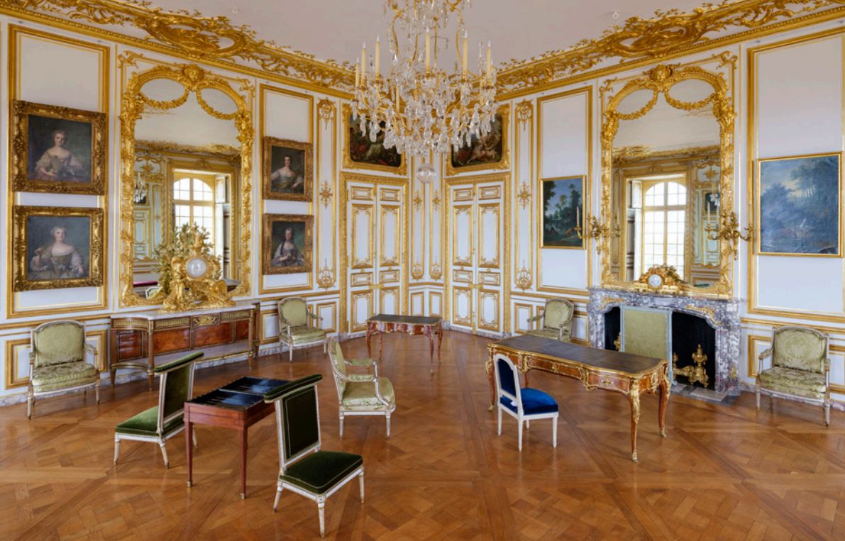 The Grand Cabinet du Dauphin © Palace of Versailles, T. Garnier