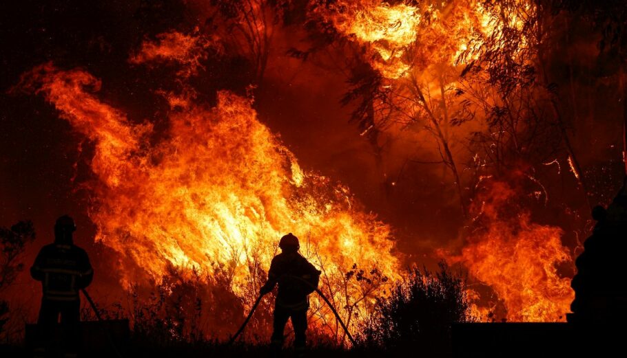 Φωτιές στην Πορτογαλία © EPA/LUIS FORRA