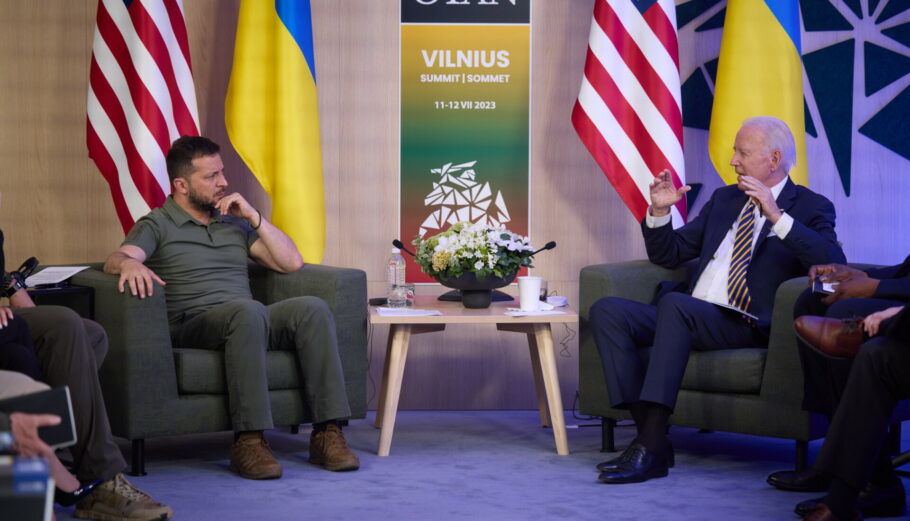 Ο Βολοντίμιρ Ζελένσκι και ο Τζο Μπάιντεν © EPA/UKRAINIAN PRESIDENTIAL PRESS SERVICE