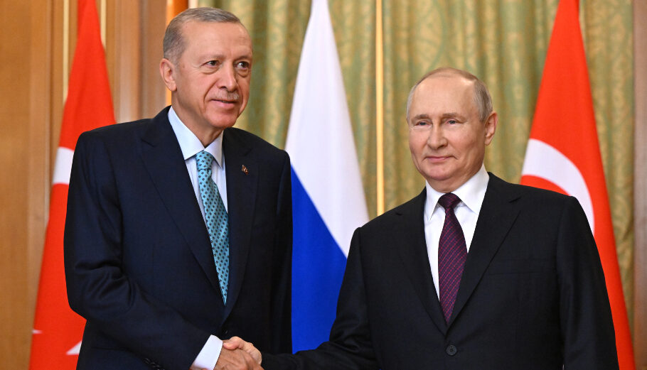Συνάντηση Πούτιν με Ερντογάν στο Σότσι για τα σιτηρά©EPA