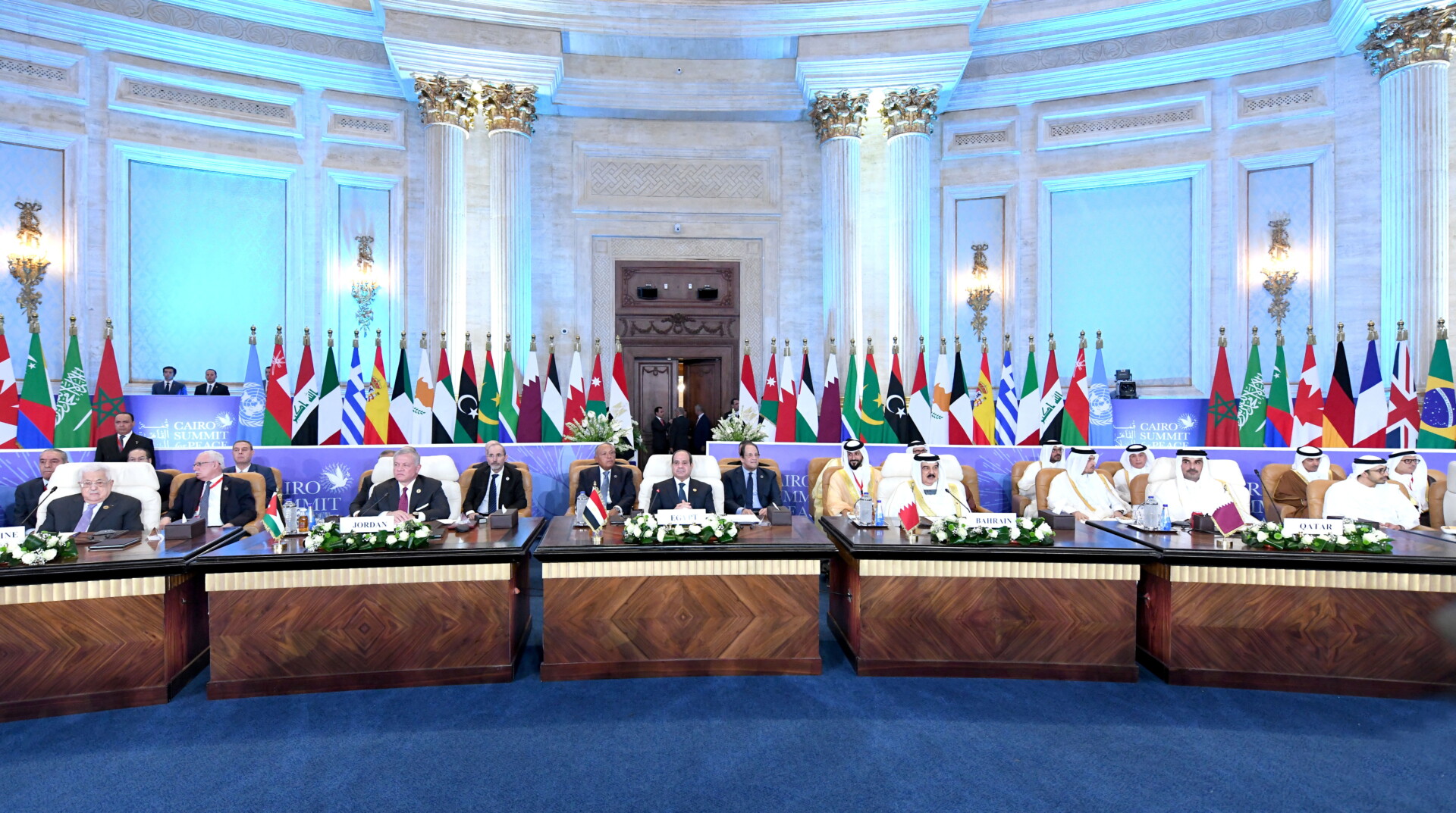 «Σύνοδος Κορυφής του Καΐρου για την Ειρήνη» (Cairo Summit for Peace) για τις εξελίξεις στη Μέση Ανατολή © EPA/EGYPTIAN PRESIDENTIAL OFFICE