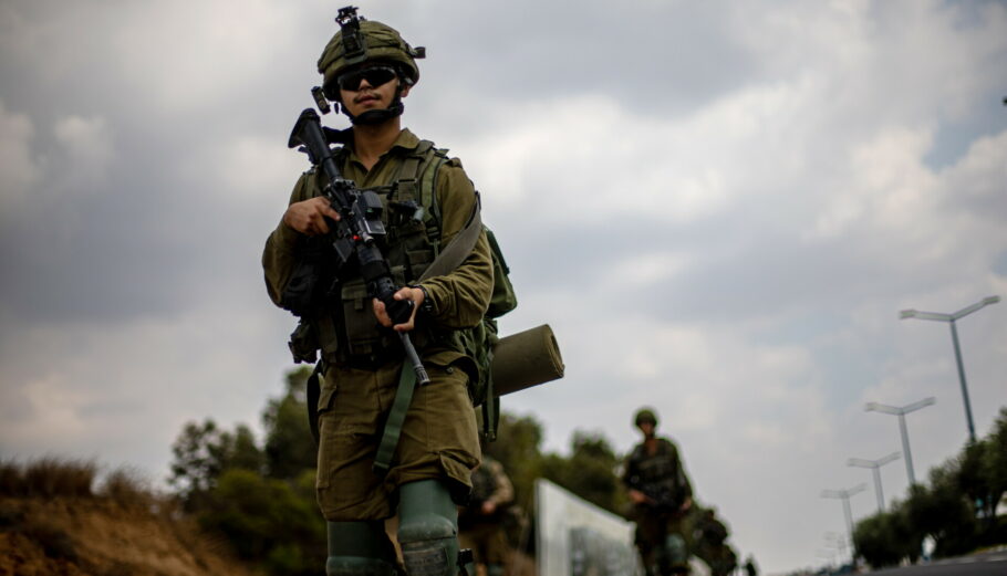 Ισραηλινοί στρατιώτες © EPA/MARTIN DIVISEK