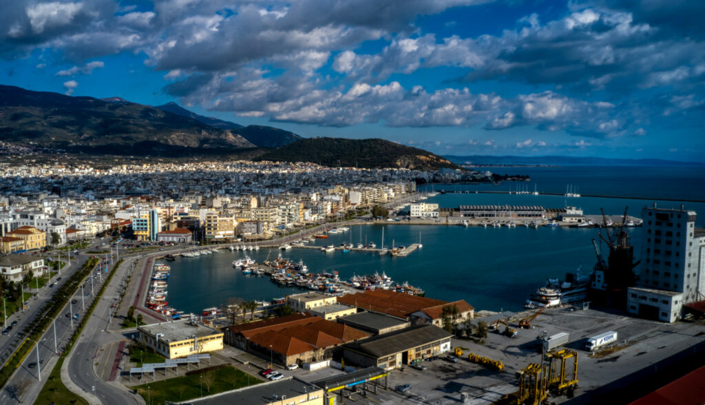 Σύμβαση Υπουργείου Ναυτιλίας και ΤΑΙΠΕΔ για το λιμάνι του Βόλου