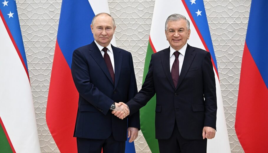 Βλαντίμιρ Πούτιν και Σαφκάτ Μιρζιγιόγεφ © EPA/SERGEY BOBYLEV/SPUTNIK/KREMLIN POOL