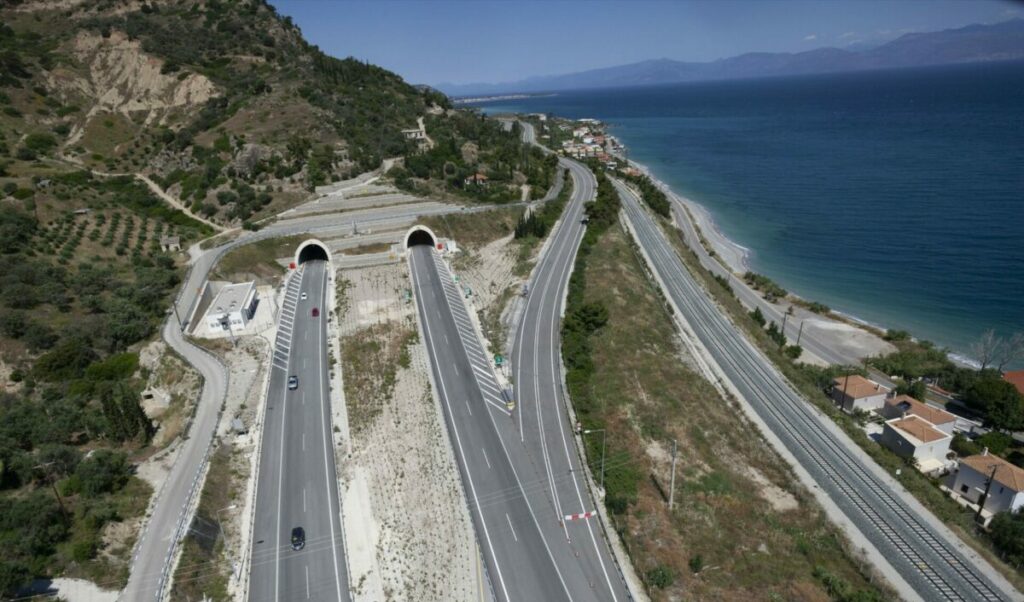 Ολυμπία Οδός: Άσκηση πυρόσβεσης στις σήραγγες Μαύρων Λιθαριών