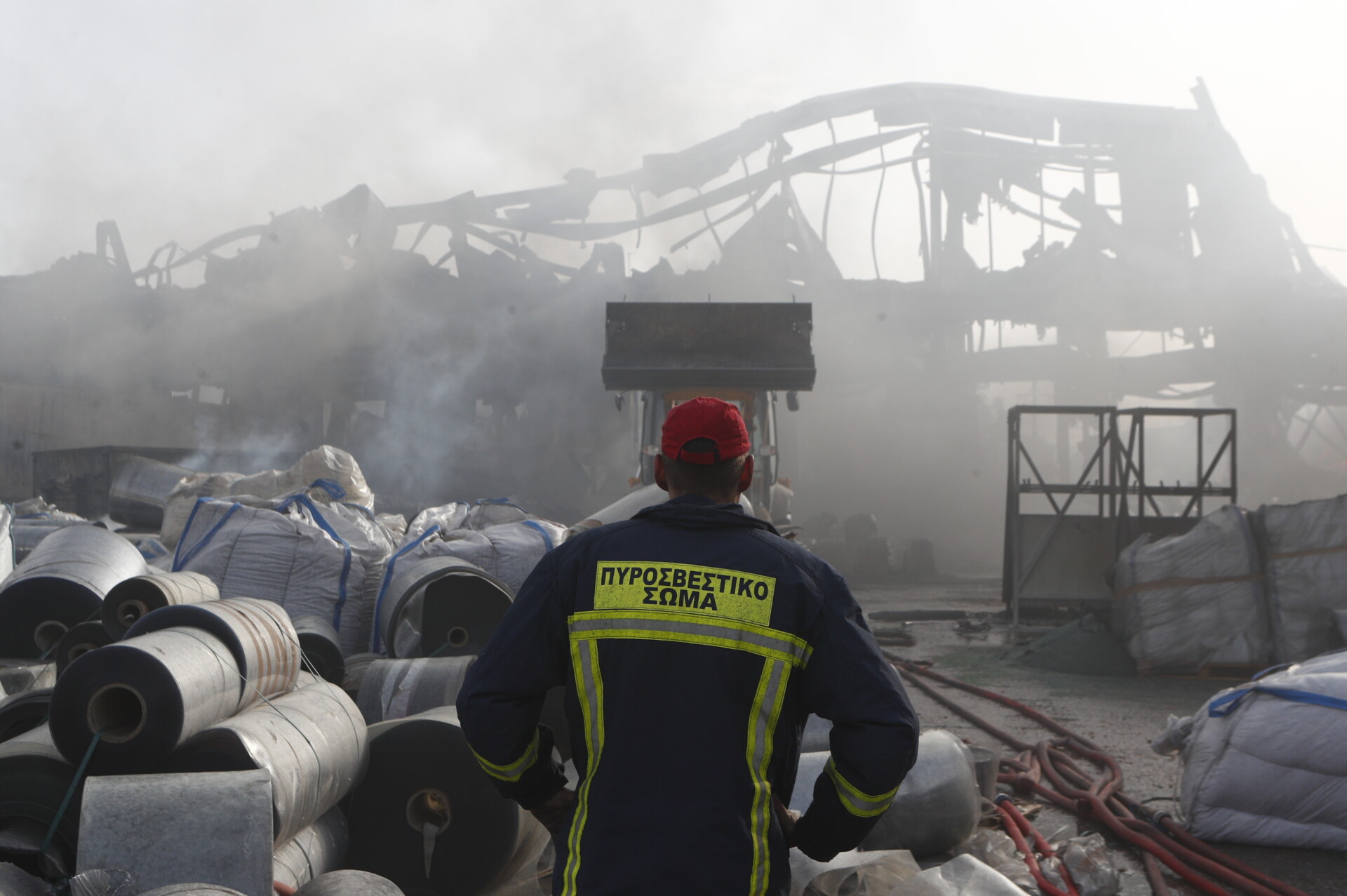 Εκρηξη και πυρκαγιά σε εργοστάσιο κατασκευής τηγανιών, στην οδό Αιγιδών στο Πανόραμα Κηφισιάς. © Eurokinissi