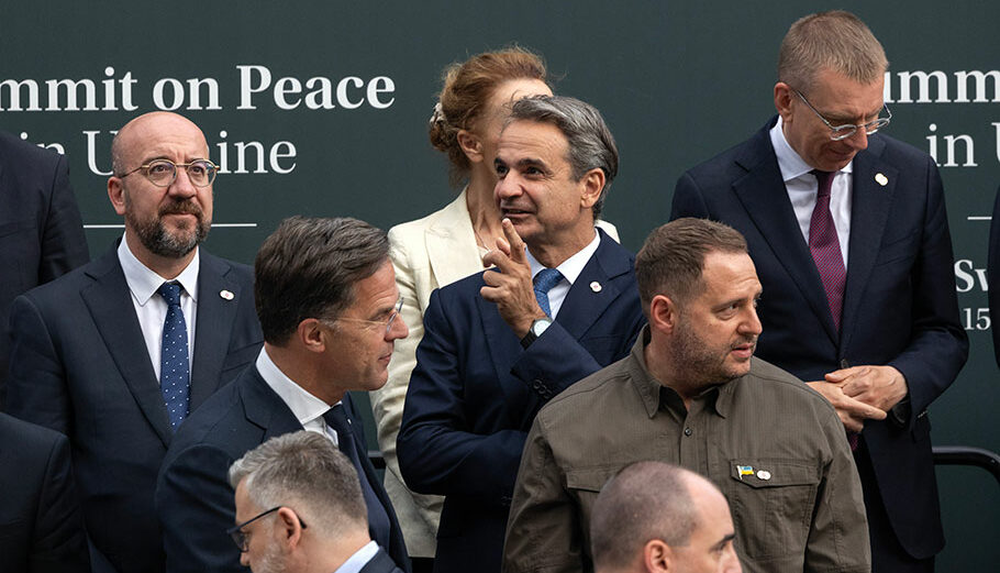 Κυριακος Μητσοτάκης στη Διάσκεψη για την Ειρήνη στην Ουκρανία © ΓΡ. ΤΥΠΟΥ ΠΡΩΘΥΠΟΥΡΓΟΥ/ΔΗΜΗΤΡΗΣ ΠΑΠΑΜΗΤΣΟΣ/EUROKINISSI