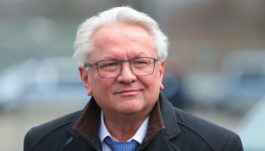Ο CEO της Rheinmetall, Άρμιν Πάπεγκερ © EPA/FRIEDEMANN VOGEL