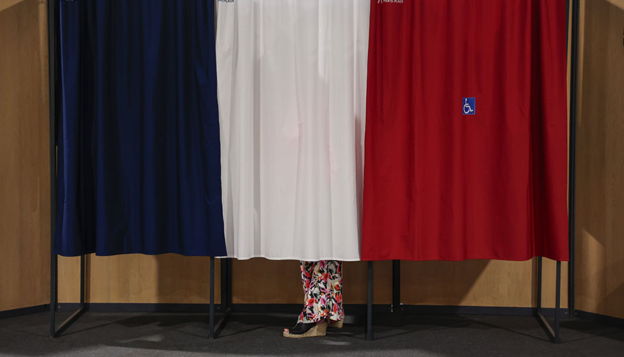 Εκλογές στη Γαλλία © EPA/MOHAMMED BADRA / POOL