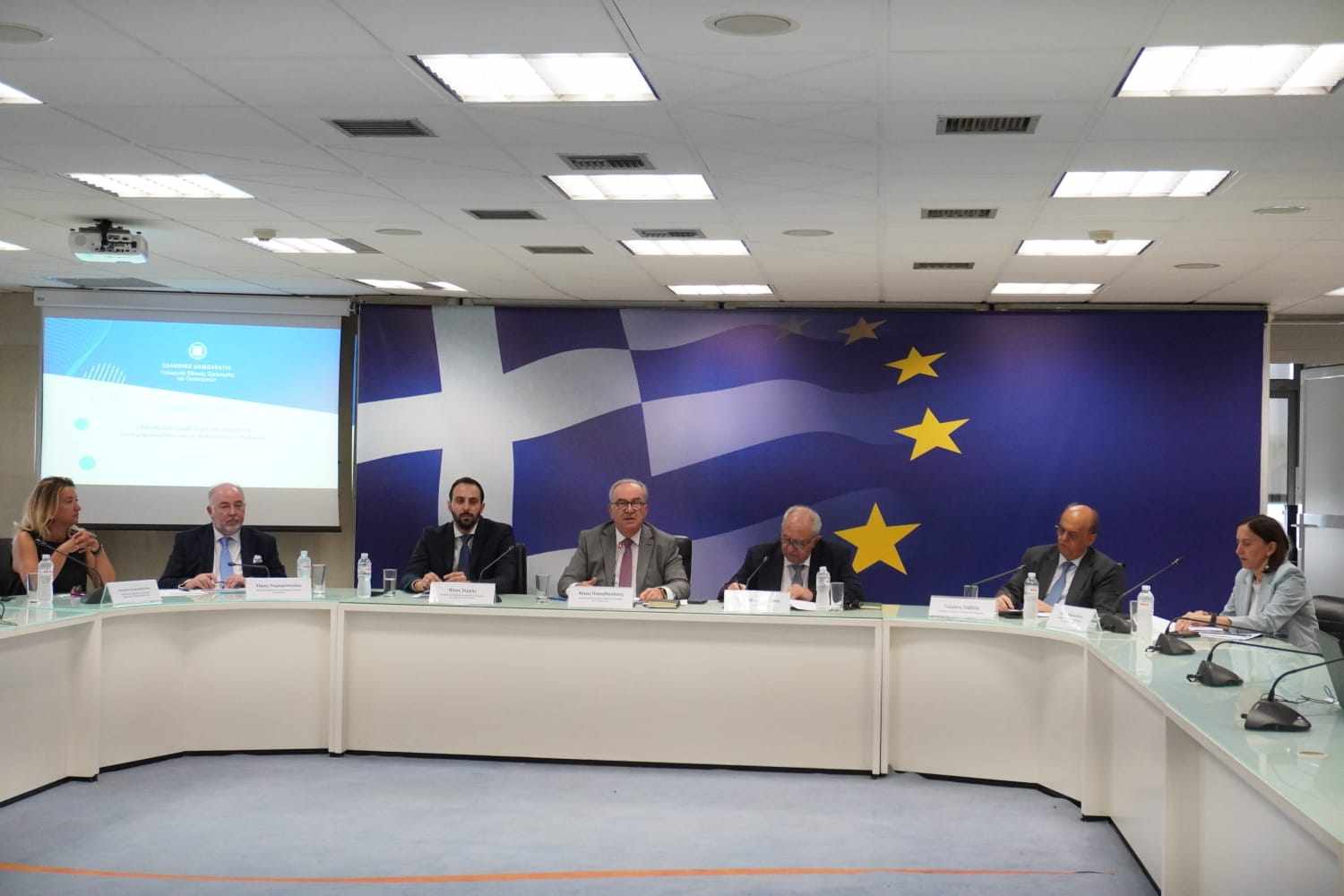Ο πρόεδρος της ΕΑΤΕ, Χάρης Λαμπρόπουλος και η διευθύνουσα σύμβουλος της ΕΑΤΕ, Αντιγόνη Λυμπεροπούλου@Poowergame.gr
