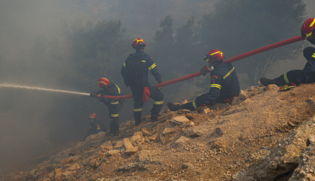 Πυροσβεστική: 34 πυρκαγιές σε 24 ώρες σε όλη τη χώρα