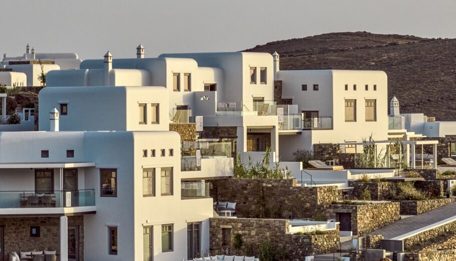 Semeli Coast Mykonos Resort © Curio Collection by Hilton