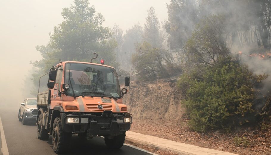 Φωτιά στην Αττική © EUROKINISSI / Τατιάνα Μπόλαρη