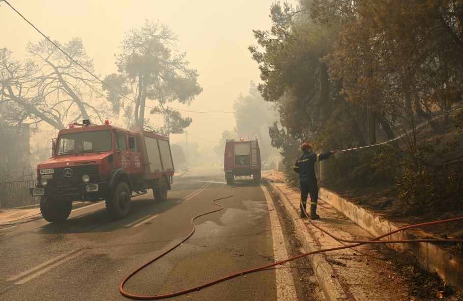 Φωτιά στην Πεντέλη © INTIME/ΝΙΚΟΣ ΧΑΛΚΙΟΠΟΥΛΟΣ