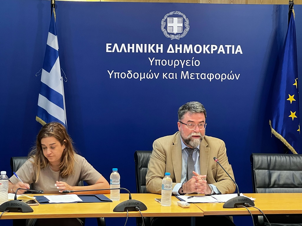 Ο Υφυπουργός Υποδομών και Μεταφορών, Βασίλης Οικονόμου © ΔΤ