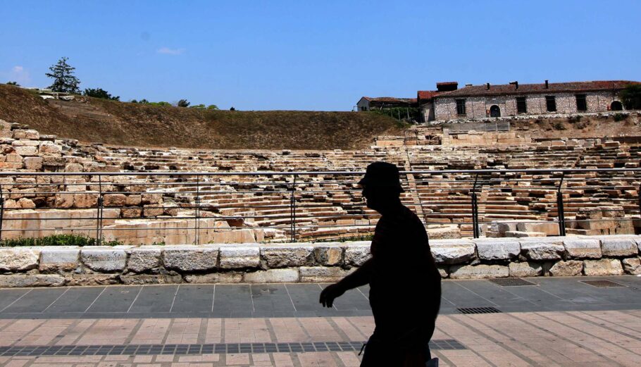 Ζεστός καιρός © EUROKINISSI /ΚΩΣΤΑΣ ΜΑΝΤΖΙΑΡΗΣ