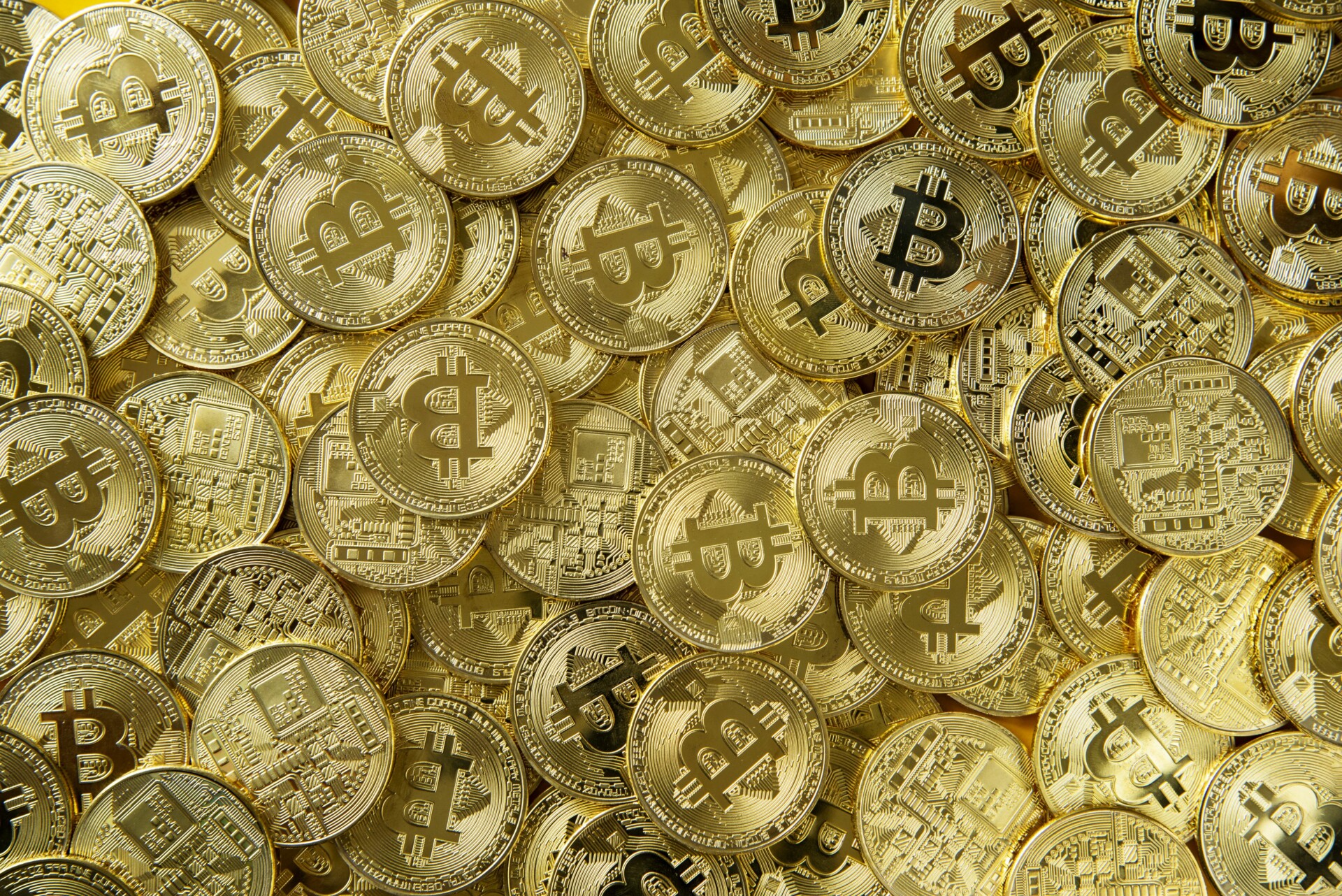 Bitcoin: Άλμα πάνω από τα 64.000 δολάρια