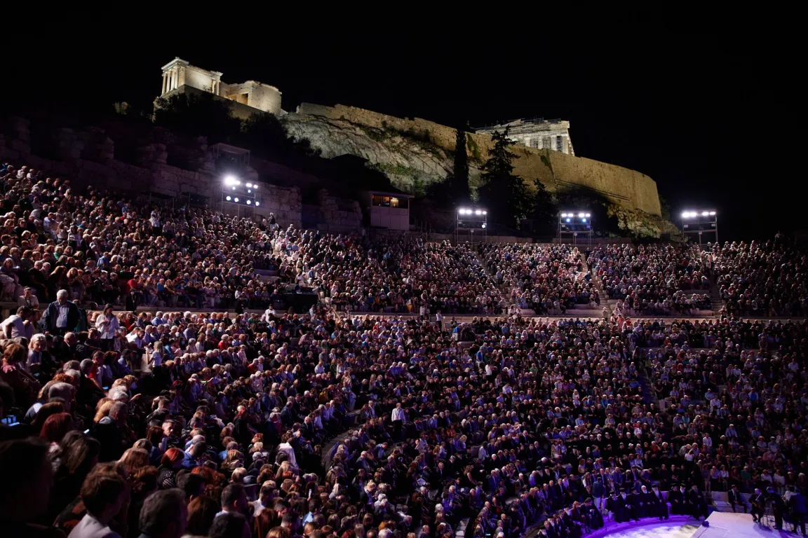 Η Μητρόπολη Νέας Ιωνίας γιόρτασε τα 50 της χρόνια © Πέτρος Αμπατζόγλου /  Ιερά Μητρόπολη Νέας Ιωνίας