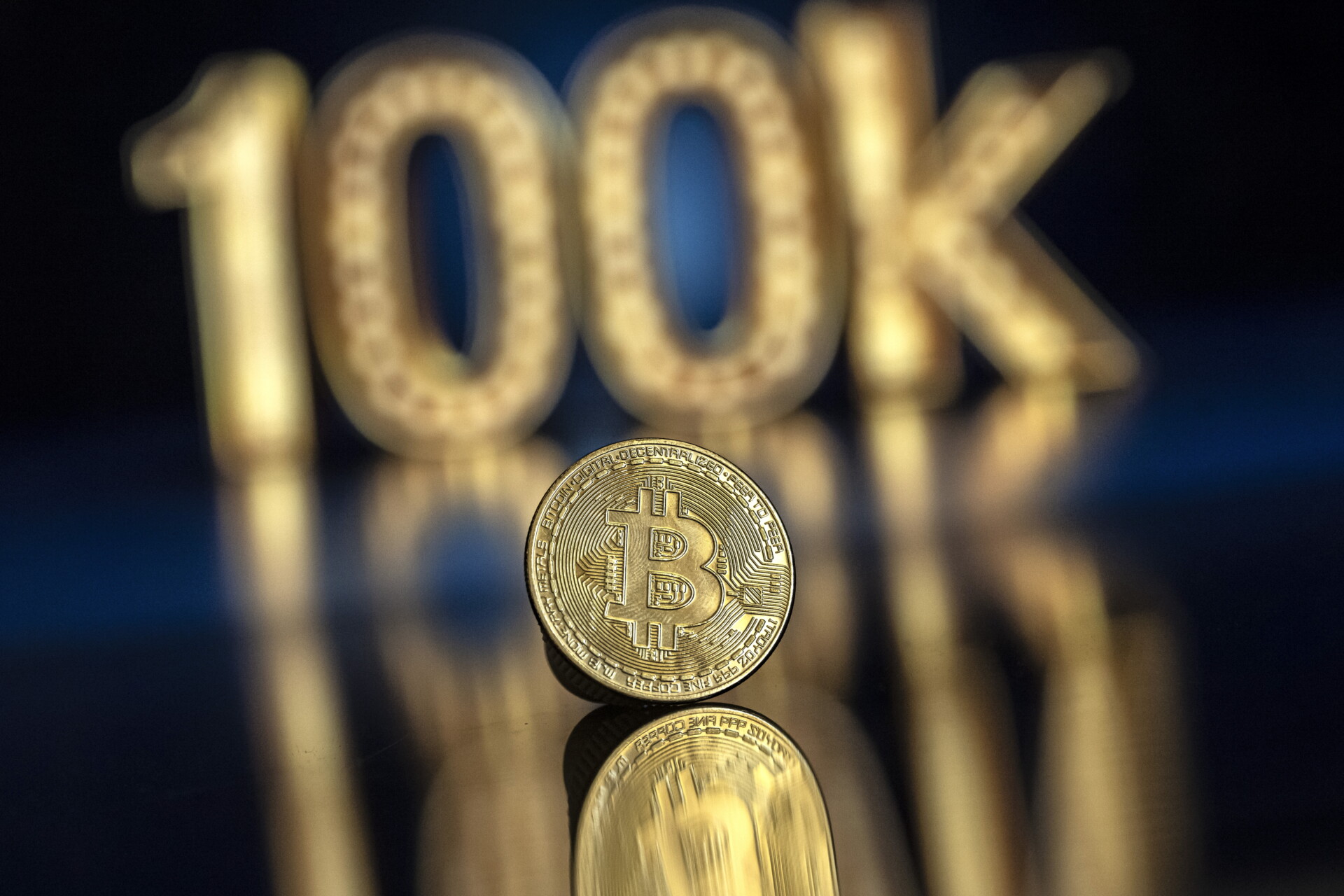 Bitcoin: Η εκτόξευση του Νοεμβρίου και τι φέρνει το 2025