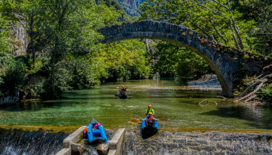 ΝΙΚΟΛΟΠΟΥΛΟΣ ΑΝΤΩΝΗΣ Περιγραφή ΡΑΦΤΙΝΓΚ ΚΑΙ ΚΑΝΟ ΣΤΟΝ ΠΟΤΑΜΟ ΒΟΙΔΟΜΑΤΗ ΣΤΗΝ ΗΠΕΙΡΟ